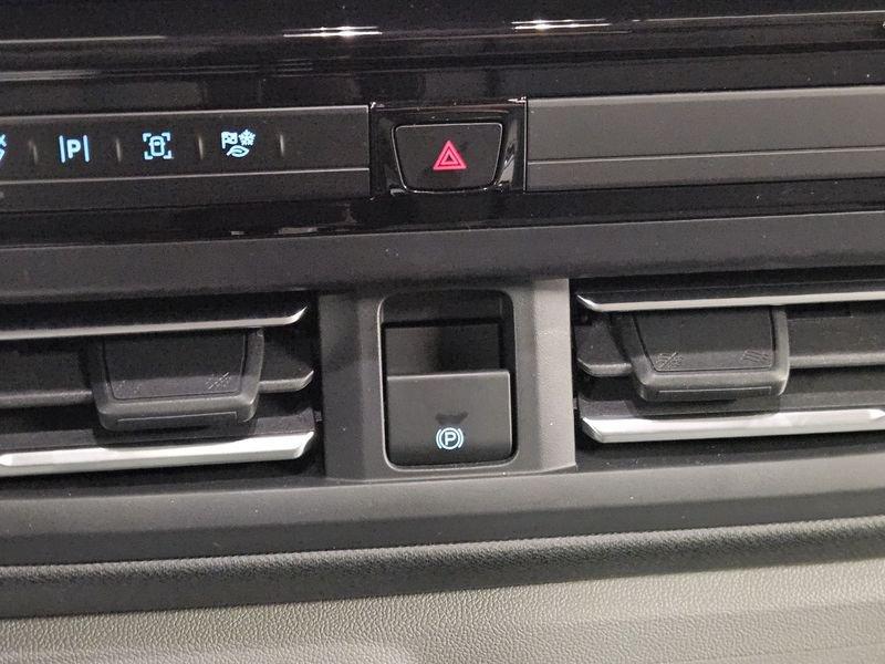 Ford Tourneo Custom 320 2.0 ecoblue 170cv Titanium L2 A8