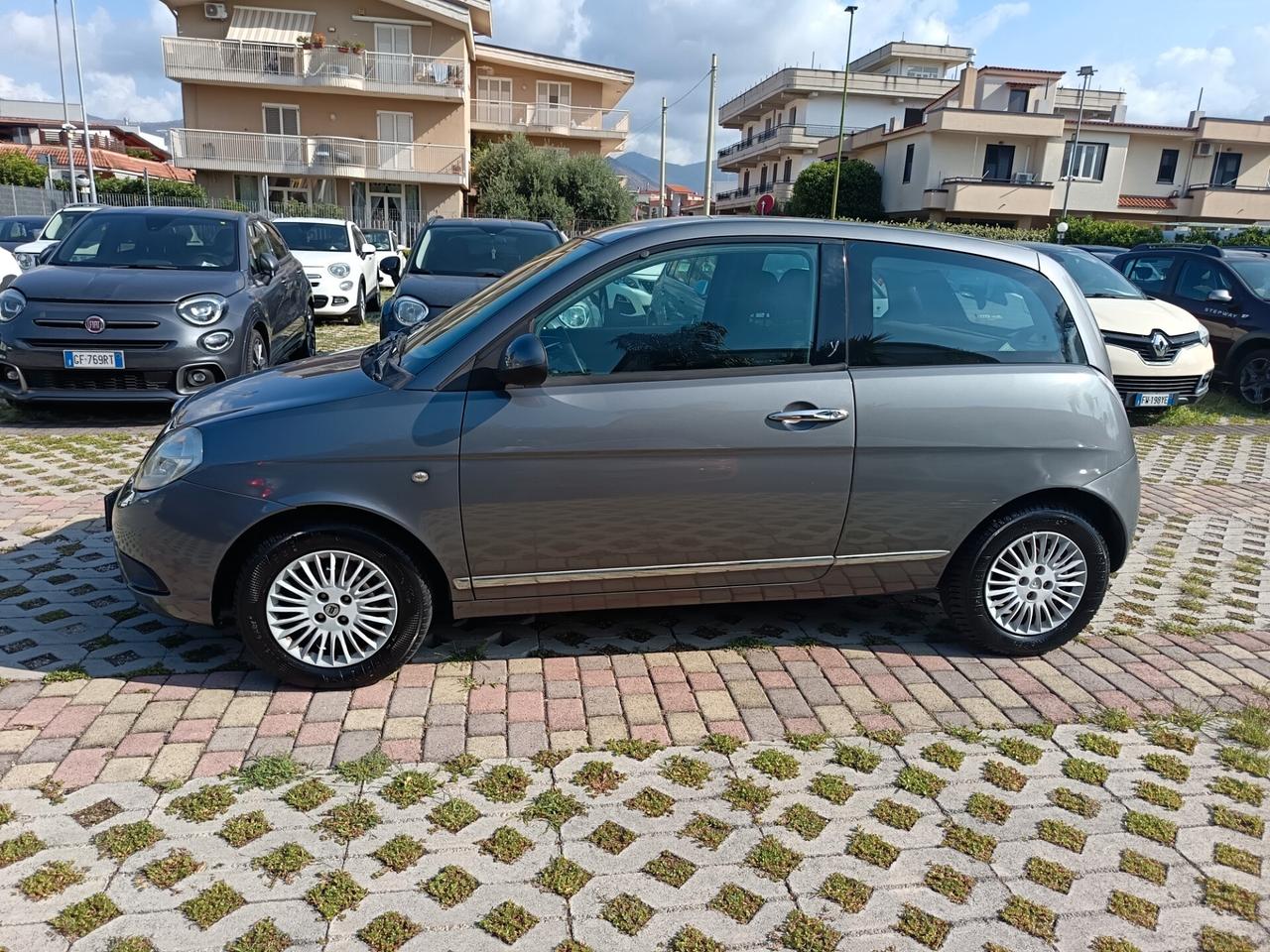 Lancia Ypsilon 1.2 69 CV Diva KM 67.929