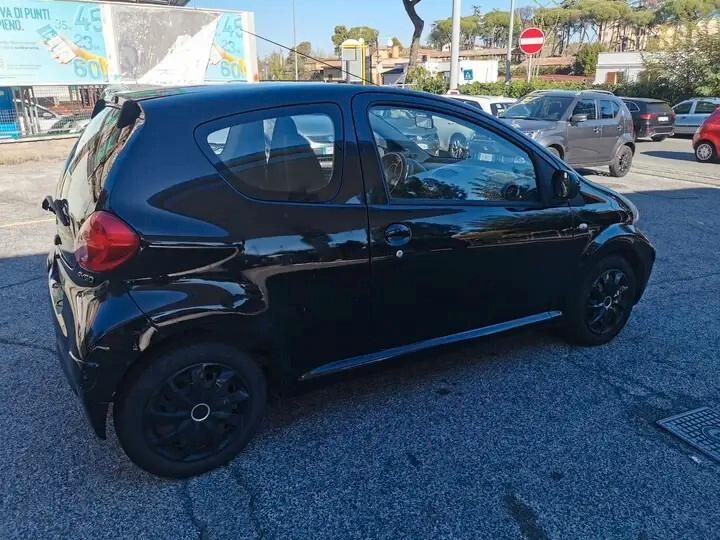 Toyota Aygo 1.0 12V VVT-i 3 porte Now