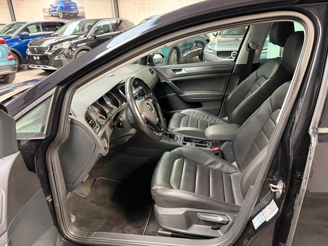 Volkswagen Golf 1.5 TGI DSG 5p. Business BlueMotion Technology