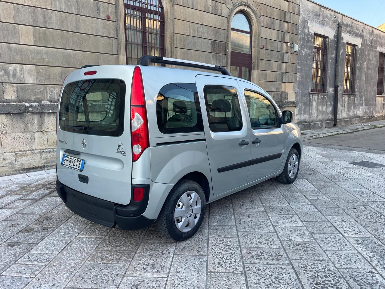 Renault Kangoo 1.5 dCi TRASPORTO DISABILI