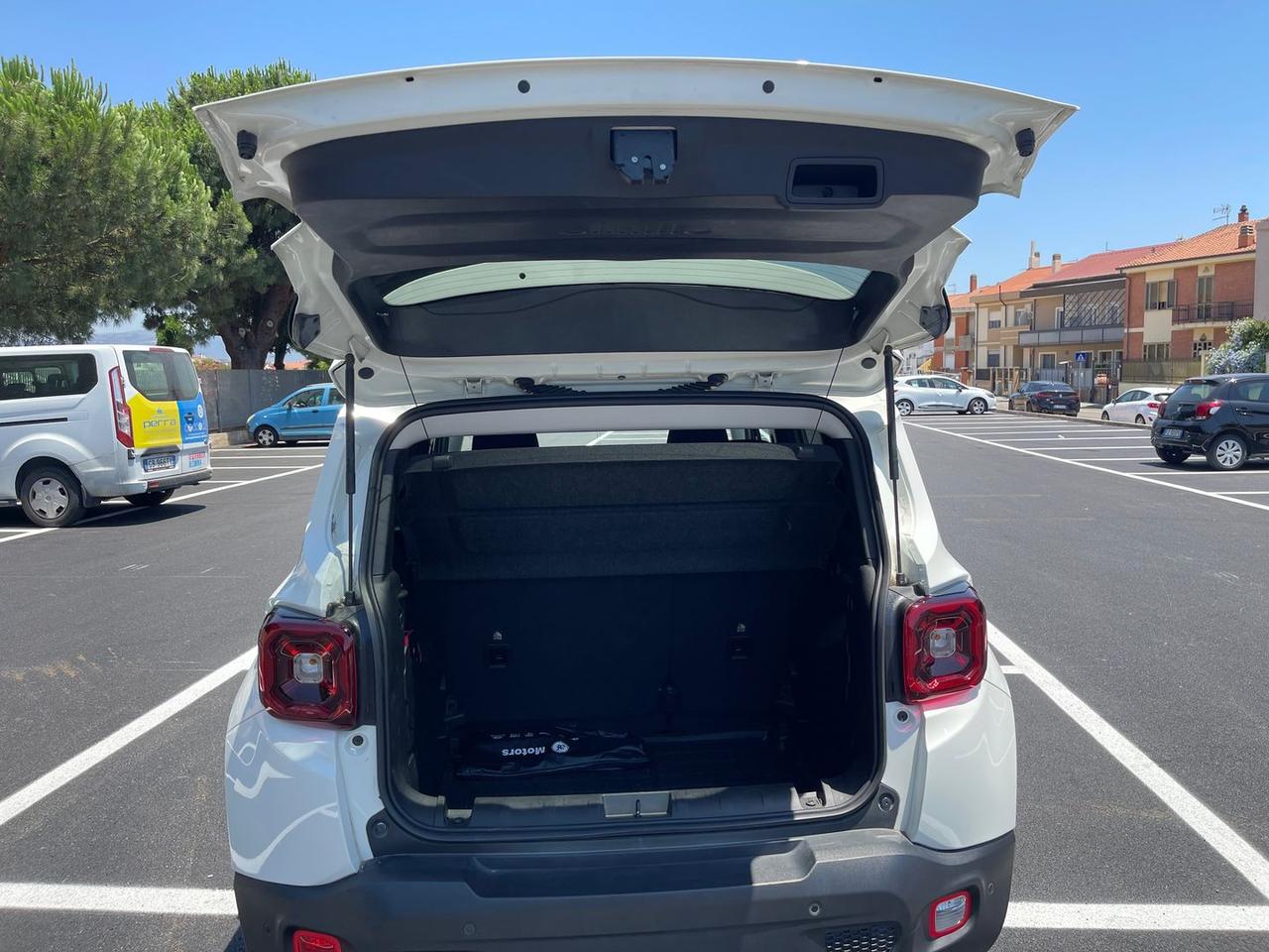 Jeep Renegade 1.5 GSE e-HYBRID MHEV Limited #11416