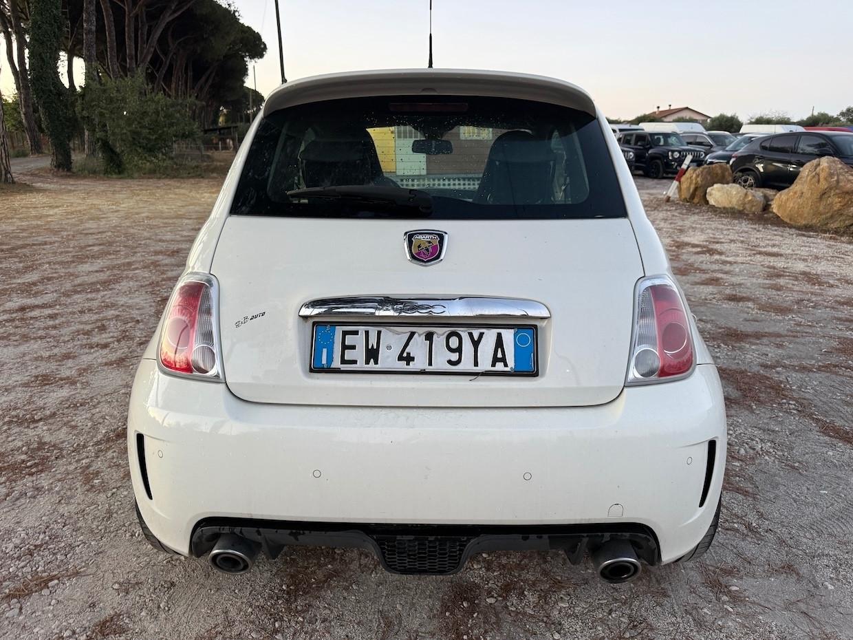 Abarth 500 1.4 Turbo T-Jet Custom