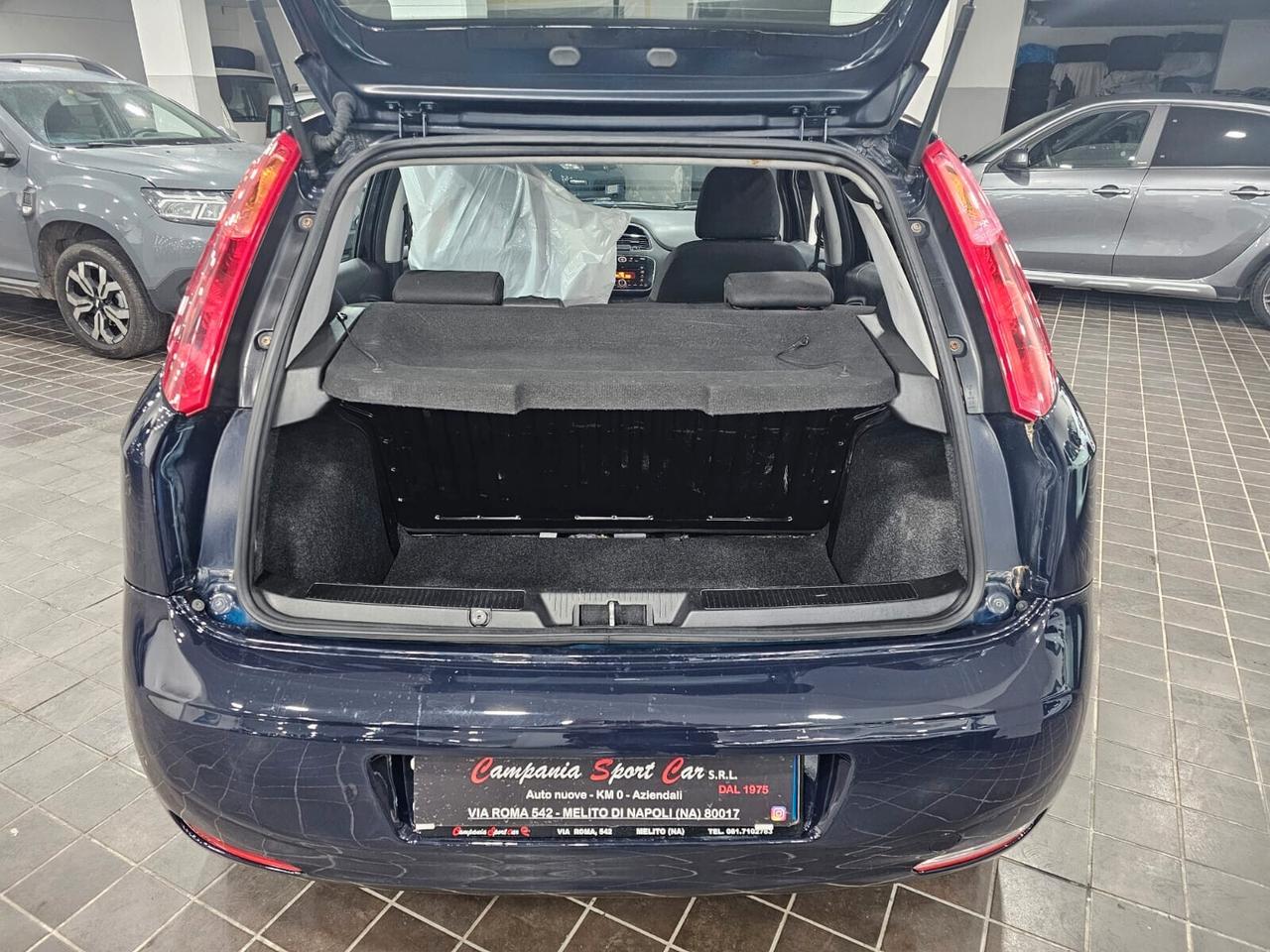 NUOVA FIAT PUNTO STREET LOUNGE 1.2 BENZ 70CV 5 PORTE