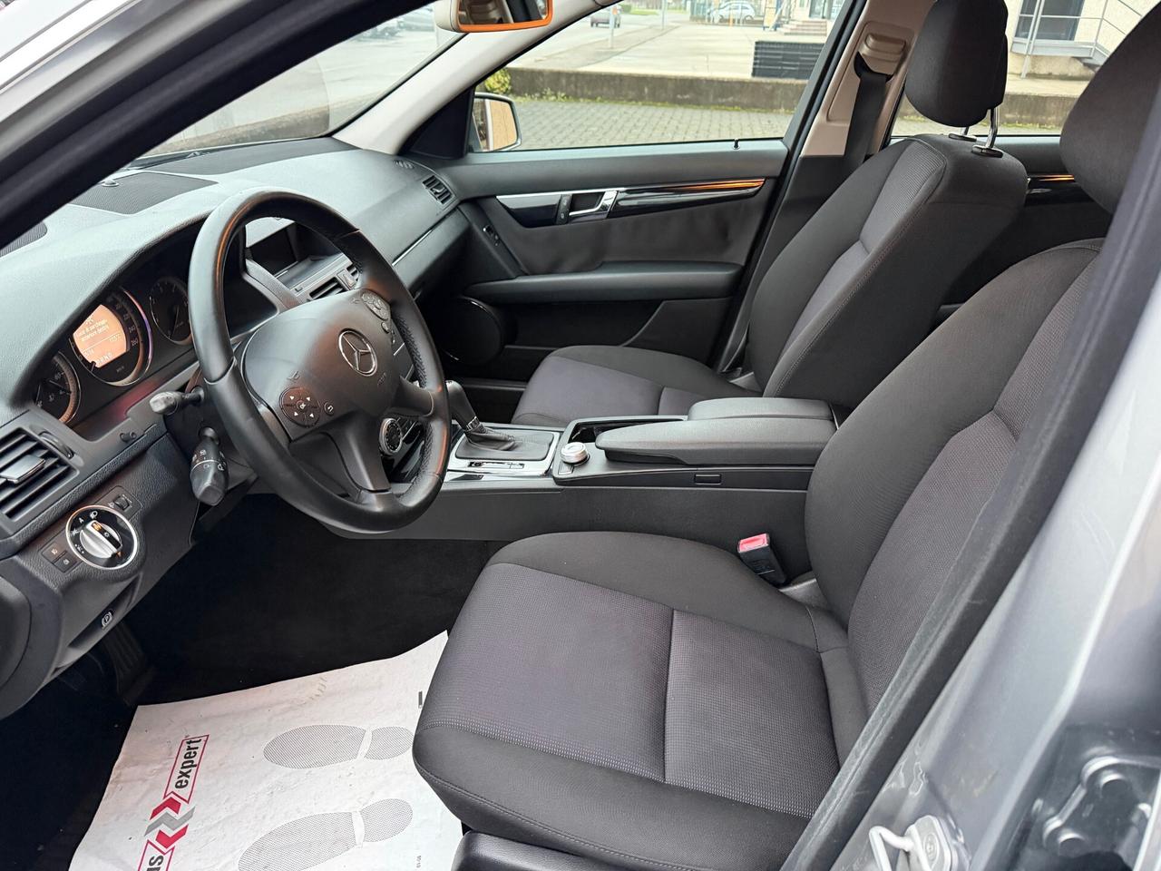 Mercedes-benz C 220 CDI BlueEFFICIENCY Executive