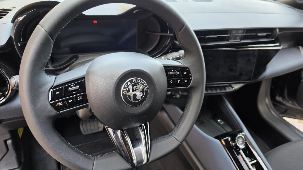Alfa Romeo Junior 1.2 145 CV Hybrid eDCT6 SOLO IMMATRICOLATA UFFICIALE ITALIA