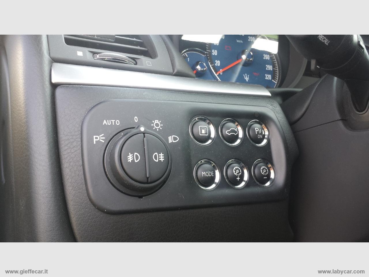 MASERATI GranTurismo 4.7 V8 S