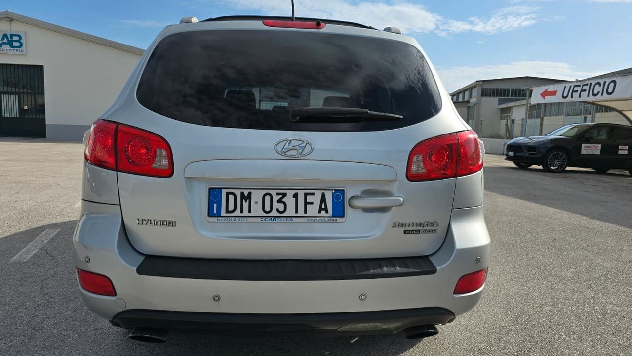Hyundai Santa Fe 2.2 CRDi VGT Active 5 p.ti