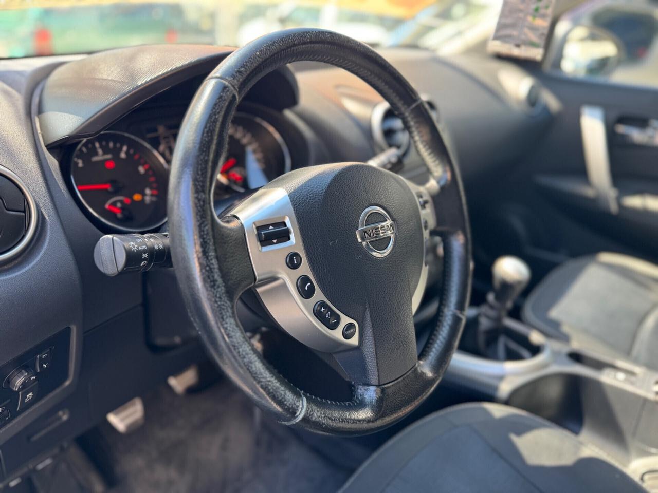 Nissan Qashqai Qashqai 2 1.6 dCi DPF Tekna