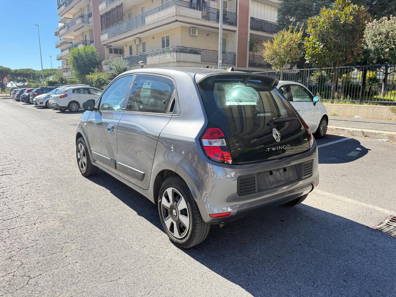 Renault Twingo LIMITEED LED PDC BLUETOOTH CLIMA AUTOMATICO