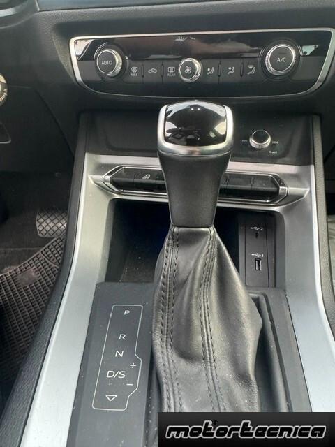 Audi Q3 40 TDI quattro S tronic Business Advanced