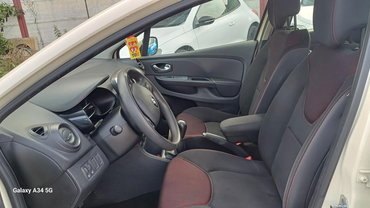 Renault Clio 1.2 75CV 5 porte Intens