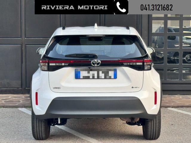 TOYOTA Yaris Cross 1.5 Hybrid 5p. E-CVT Active