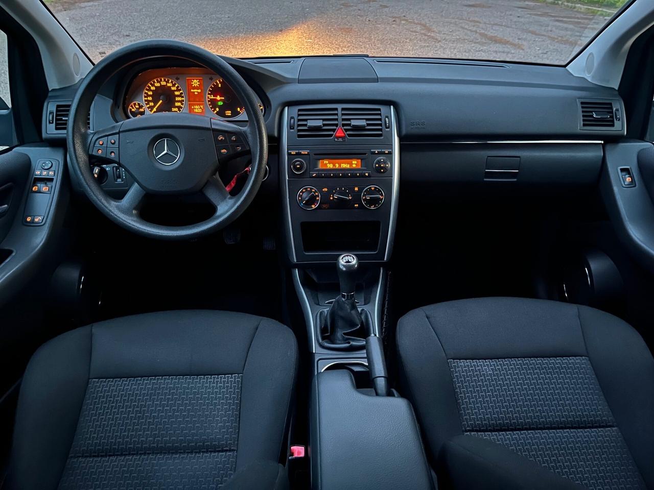 Mercedes Benz Classe B 180 CDI Executive 110CV