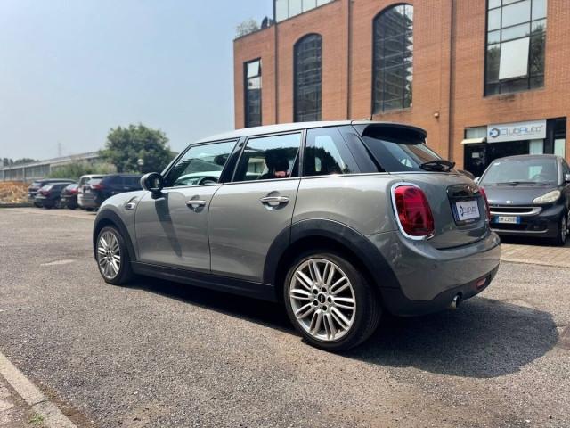 Mini Mini IV F55-F56 2014 1.5 Cooper D Hype Seven 5p
