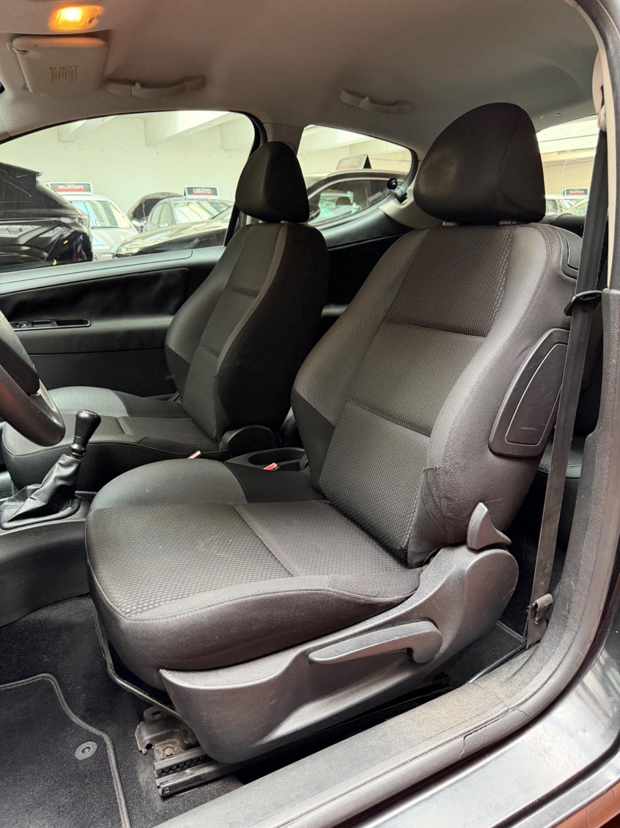Peugeot 207 1.4 Neopatentati Euro 5