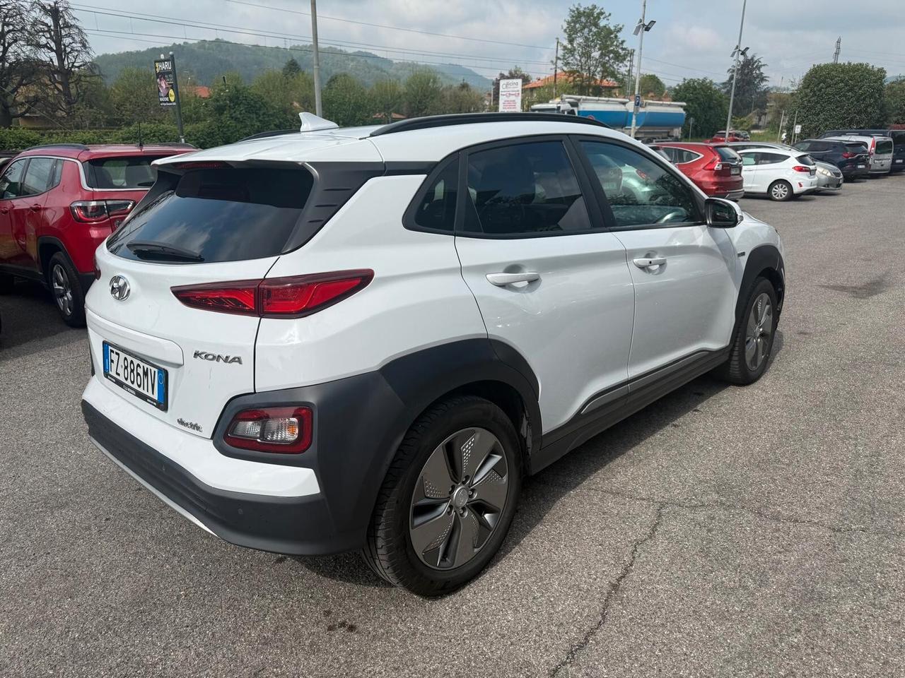 Hyundai Kona EV 64 kWh XPrime
