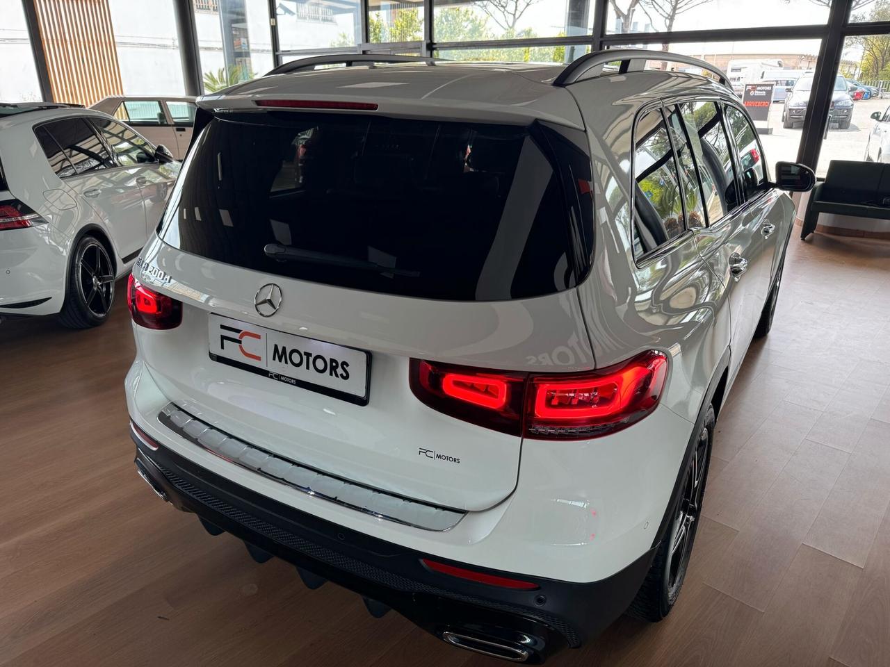 Mercedes-Benz GLB 200 d AMG 4matic