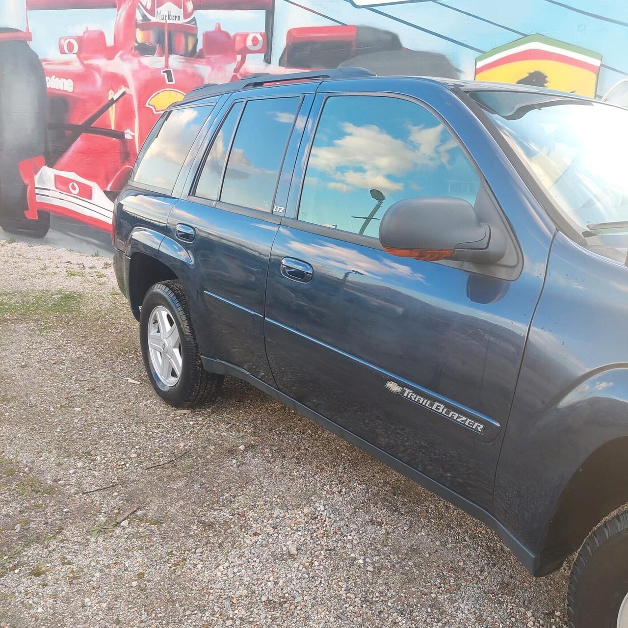 Chevrolet Trailblazer 4.2 L6 LTZ