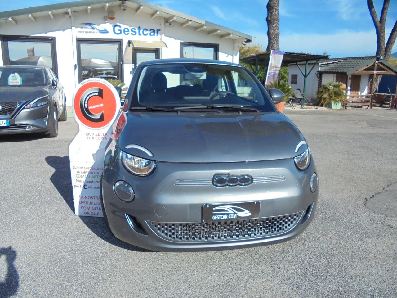 Fiat 500 500e Berlina 42 kWh Icon