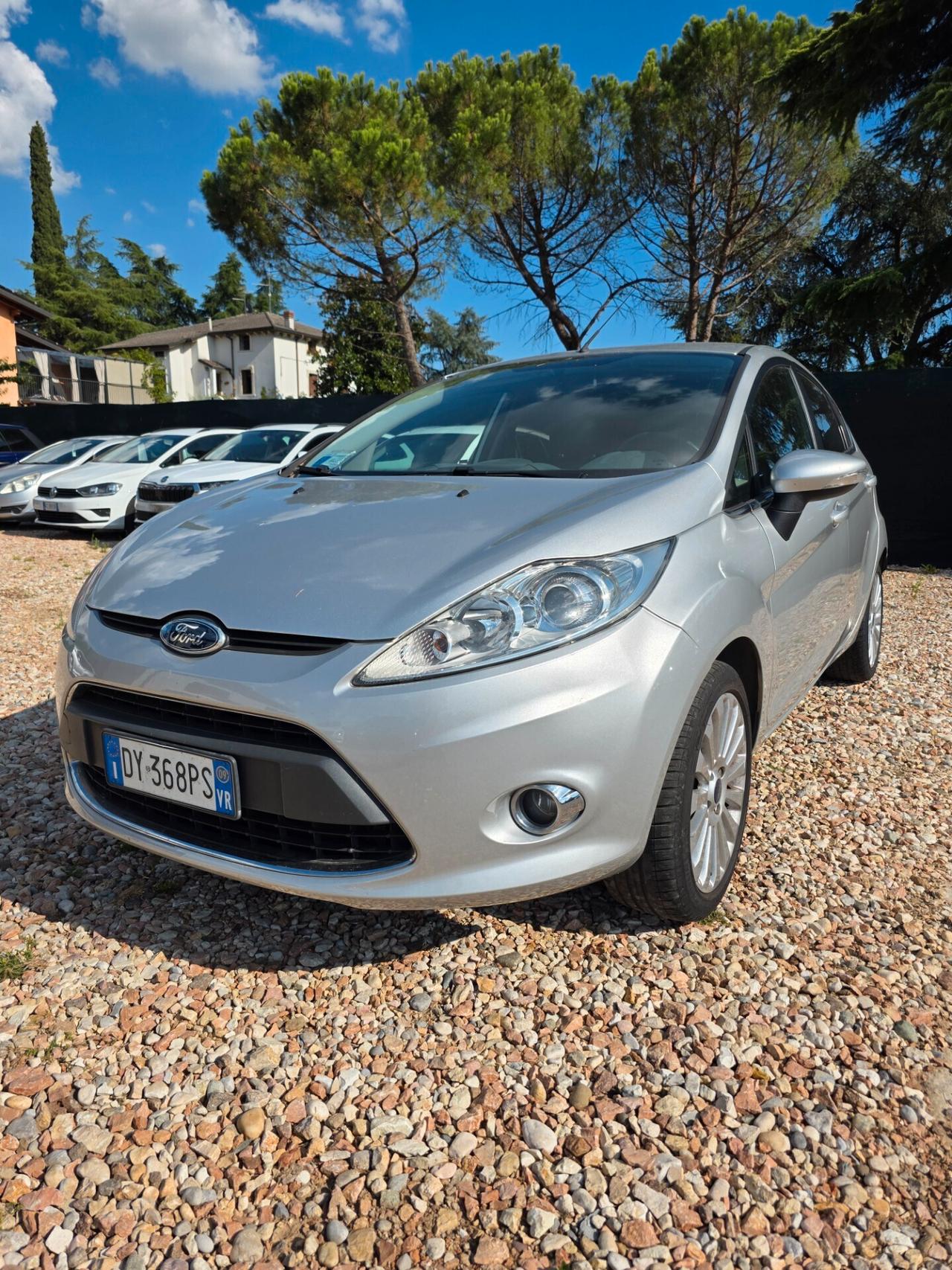 Ford Fiesta 1.4 5 porte Bz.- GPL Titanium