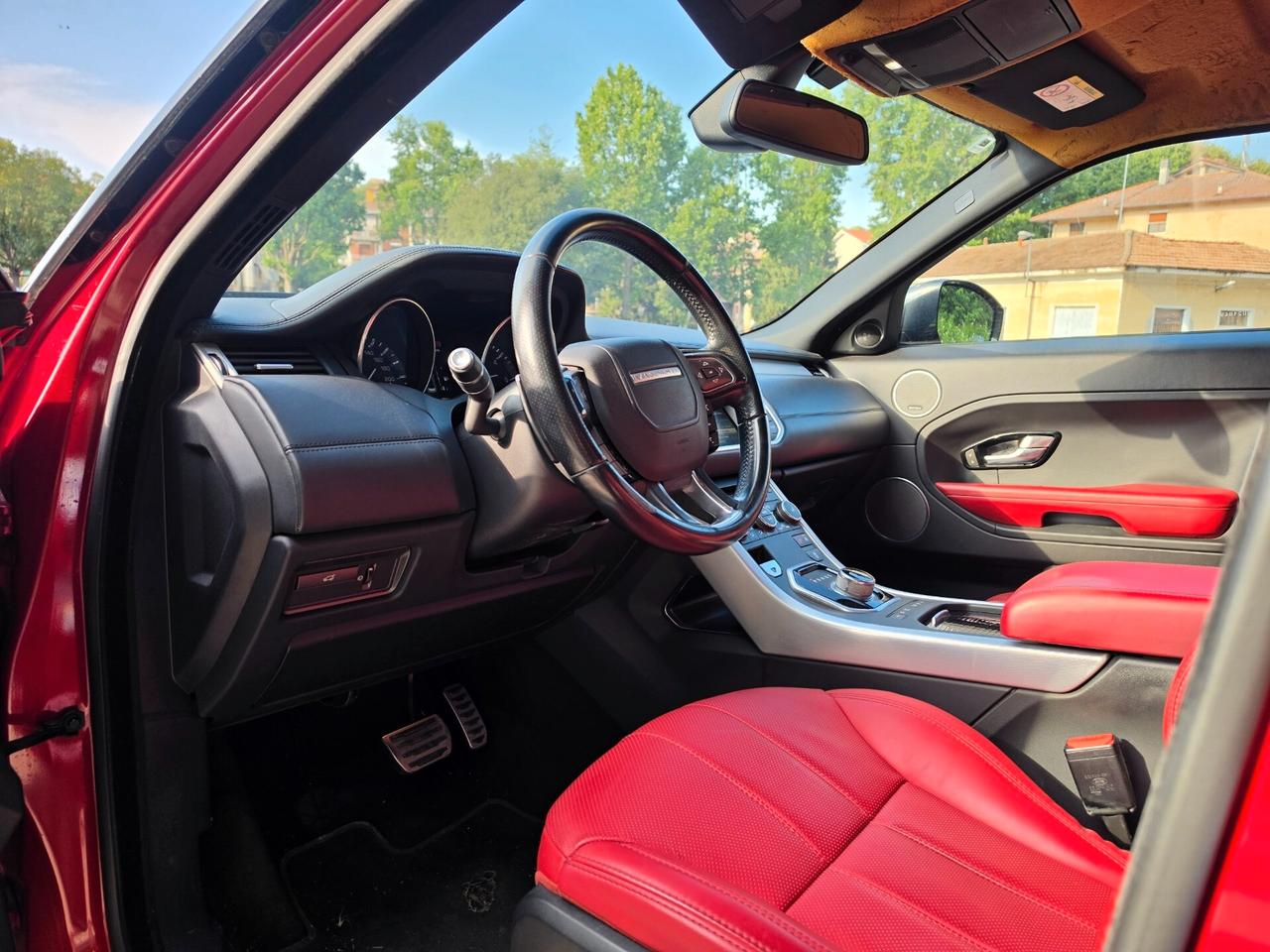 Rover Range Evoque 2.2 interno CARTIER