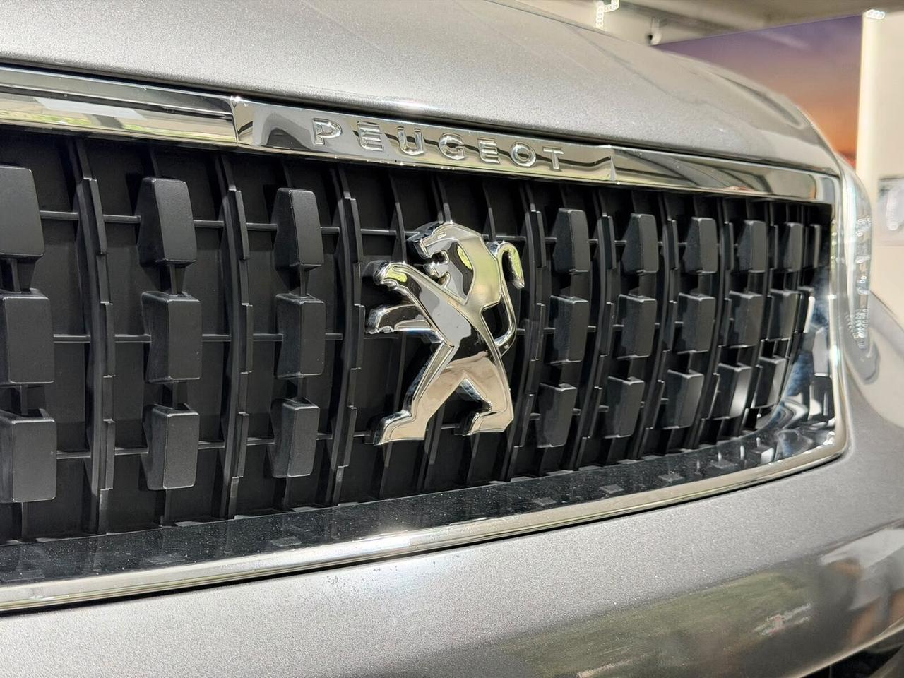 PEUGEOT TRAVELLER 2.0 150cv 8POSTI 115.000KM 2017