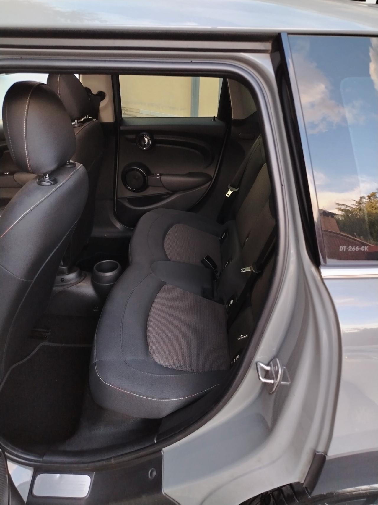 Mini 1.5 Cooper D Hype 5
