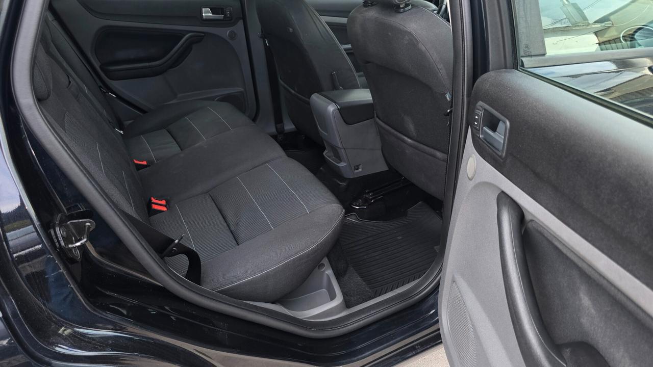 Ford Focus 1.6 TDCi (110CV) SW Tit. DPF