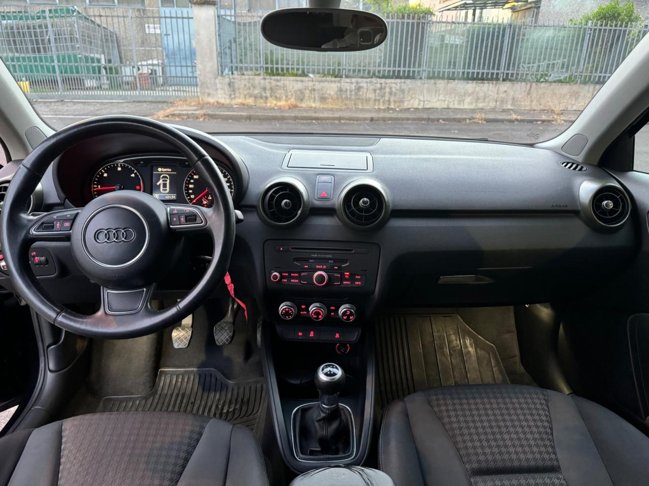 Audi A1 1.6 TDI Attraction