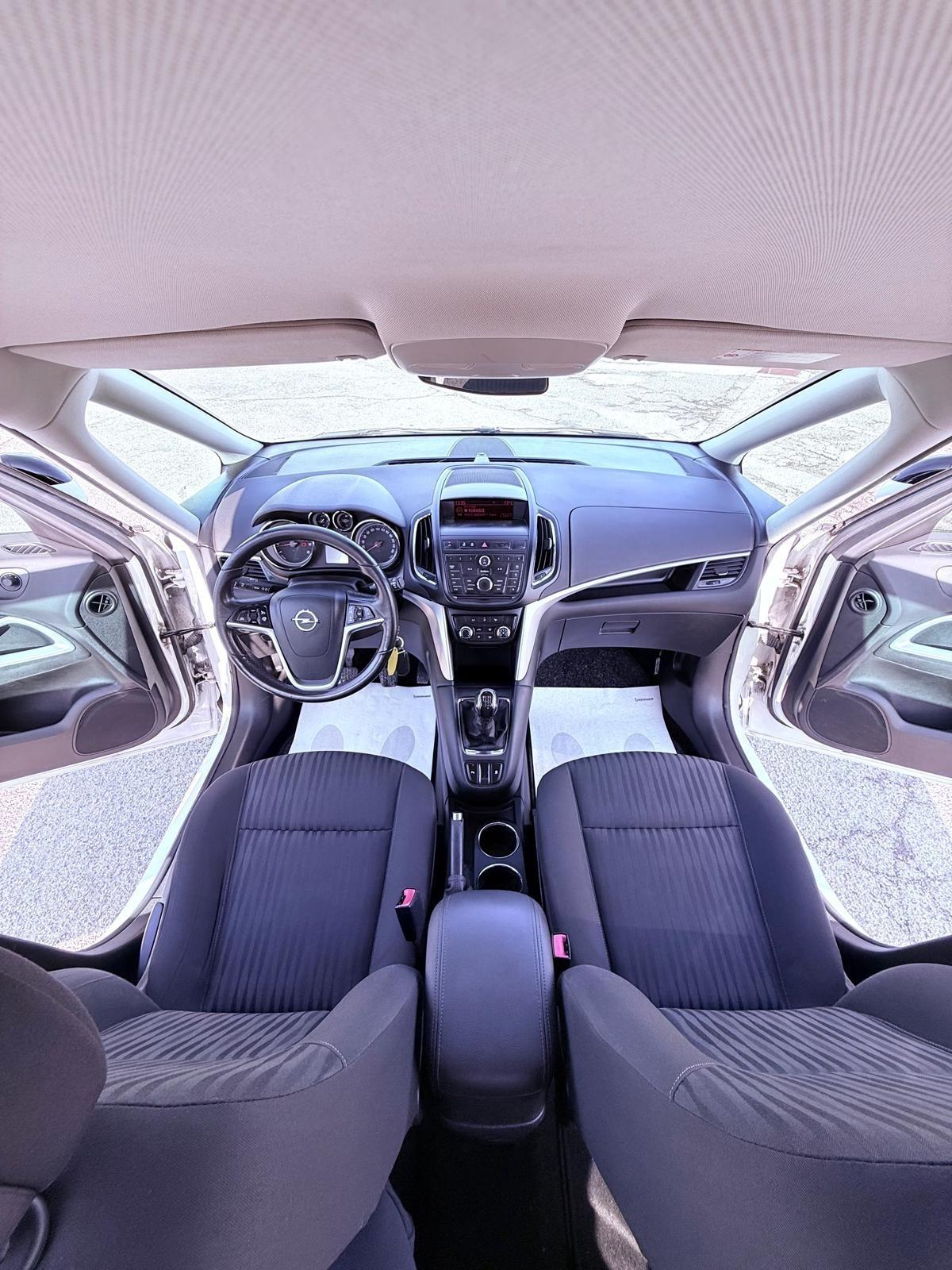 Opel Zafira Tourer 1.4 Turbo 140CV GPL Elective