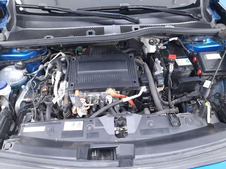 Peugeot 2008 Active Pack BR879343 Elettrico 136CV
