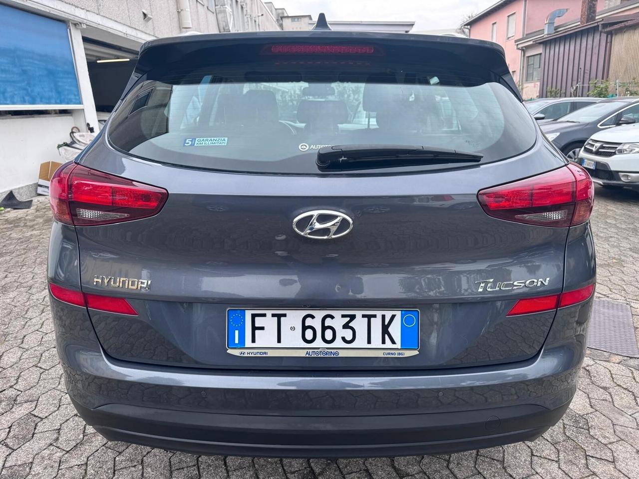 Hyundai Tucson 1.6 CRDi Exellence*EURO6*NAVI*CERCHI