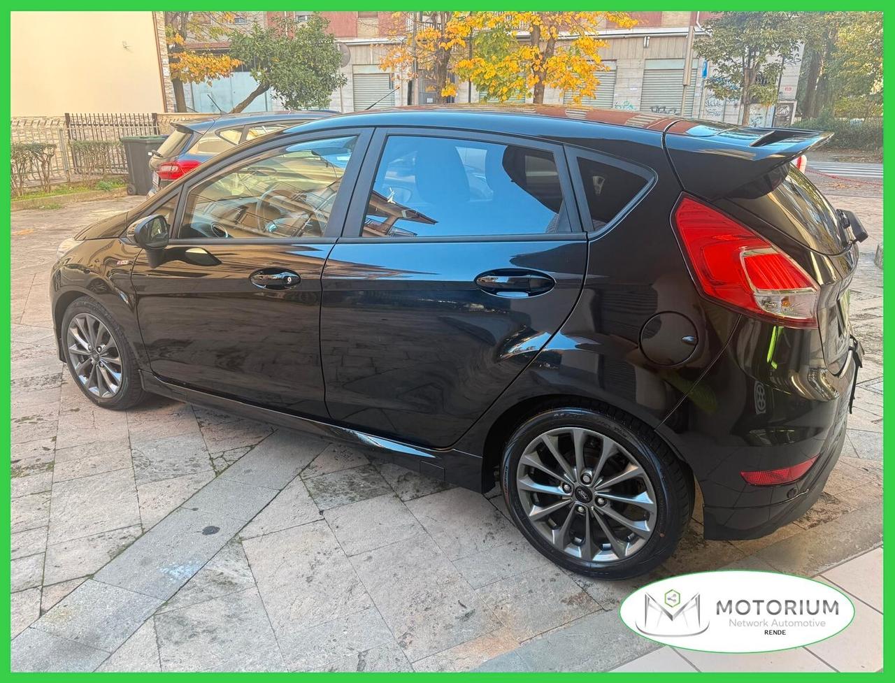 Ford Fiesta 1.5 TDCi 75CV 5 porte ST-Line 01/2017