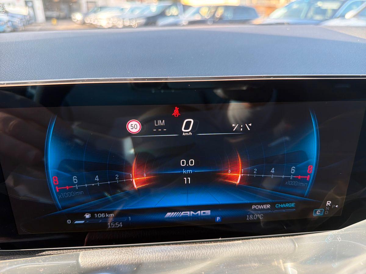 Mercedes-Benz Mercedes-AMG GLA 35 4MATIC