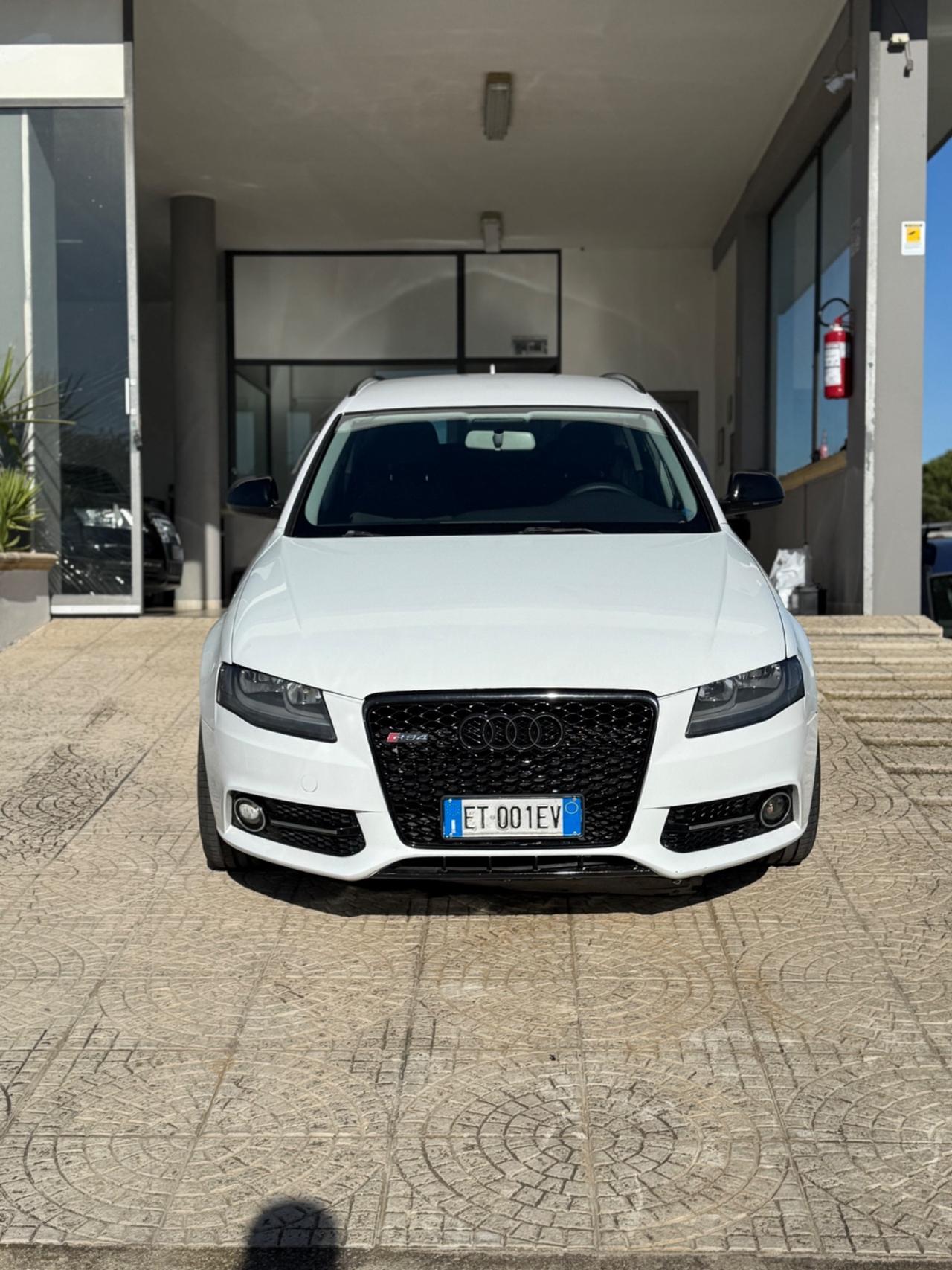 Audi A4 2.0 TDI 143CV Advanced Manuale