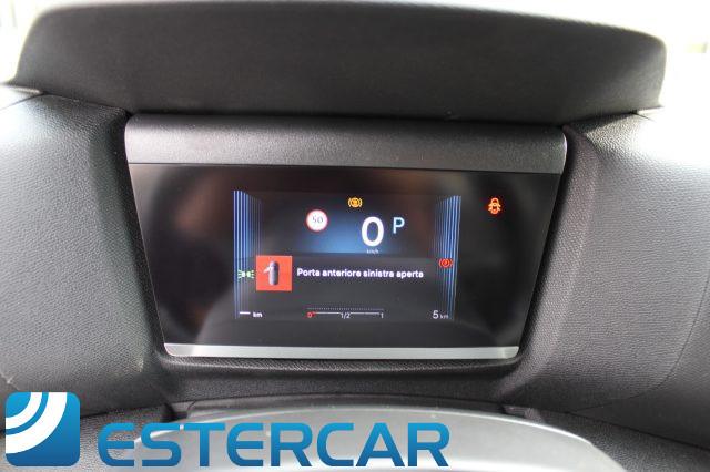 CITROEN C4 Hybrid 136 e-DCS6 Plus