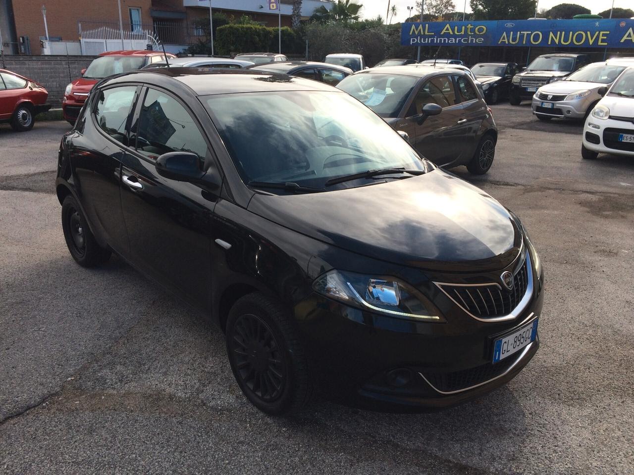 2022 Lancia Ypsilon 1.0 FireFly 5 porte S&S Hybrid Ecochic Silver tagliandata +garanzia !!!