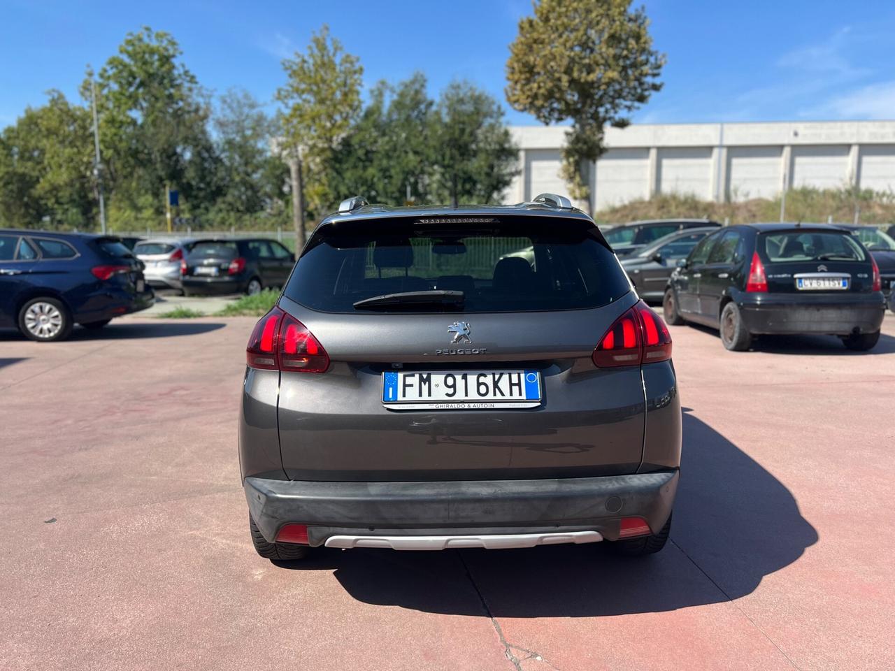 Peugeot 2008 BlueHDi 100 Allure