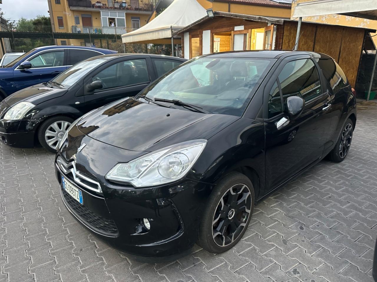 Ds DS3 3 1.6 e-HDi 90 airdream Just Black