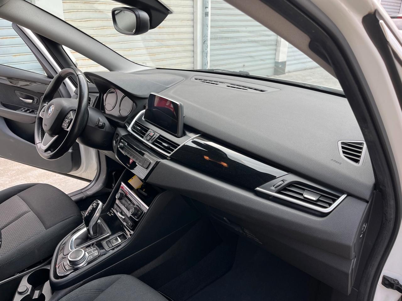 Bmw 216 216d Active Tourer Luxury CAMBIO AUTOMATICO