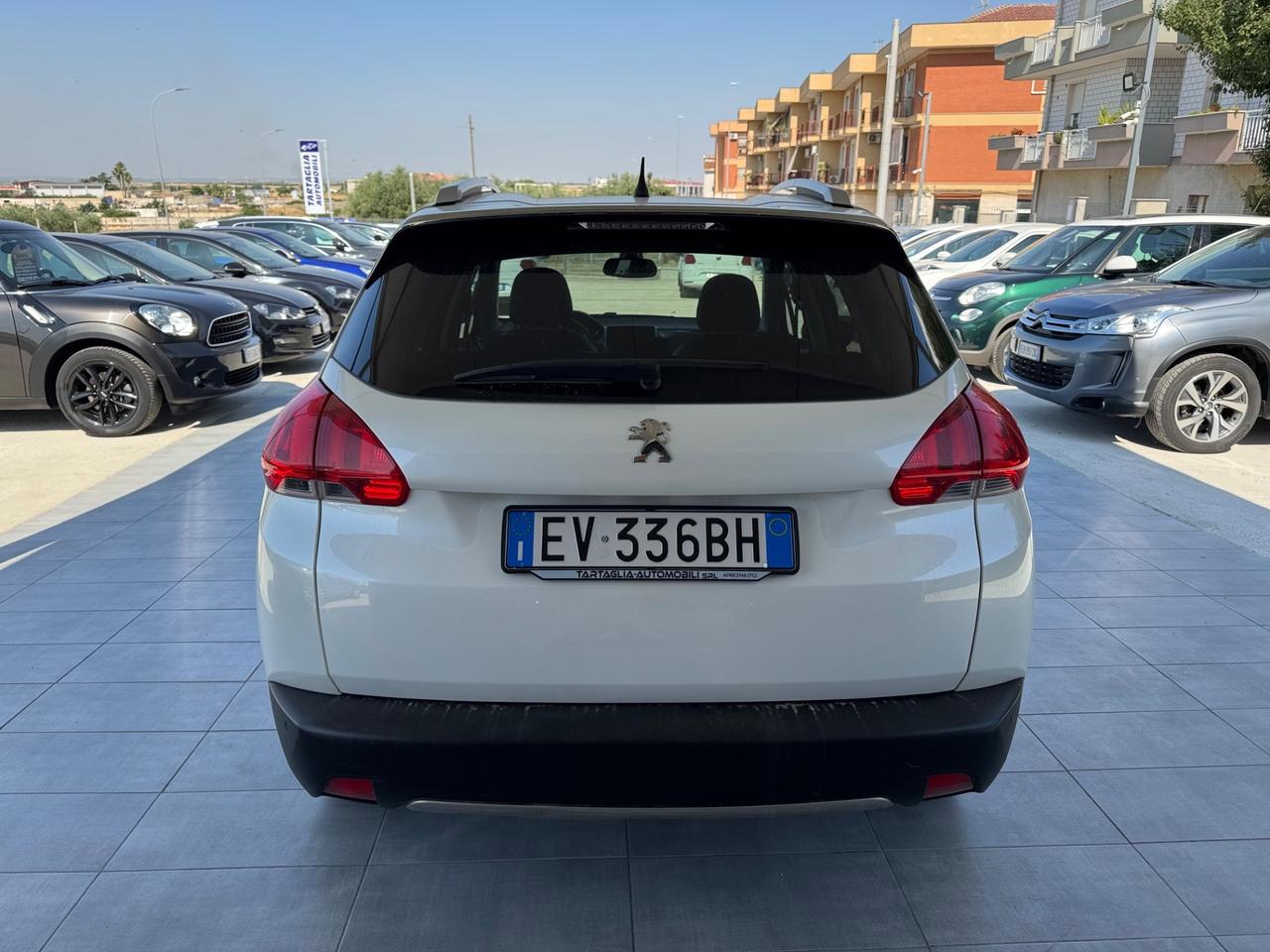 Peugeot 2008 1.6 e-HDi 115 CV Stop&Start Allure