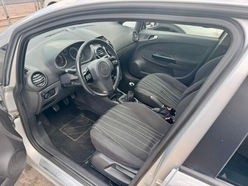 Opel Corsa 1.2 GPL-TECH Edition 80CV 5 porte