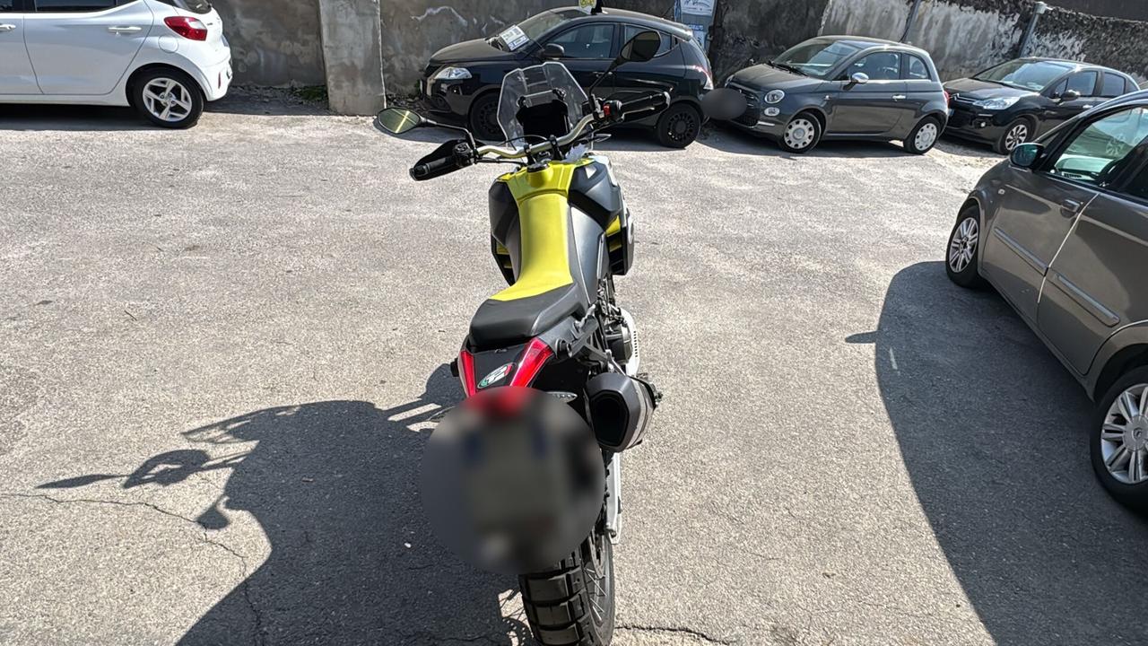 Aprilia Tuareg 660 del 2023 USATO