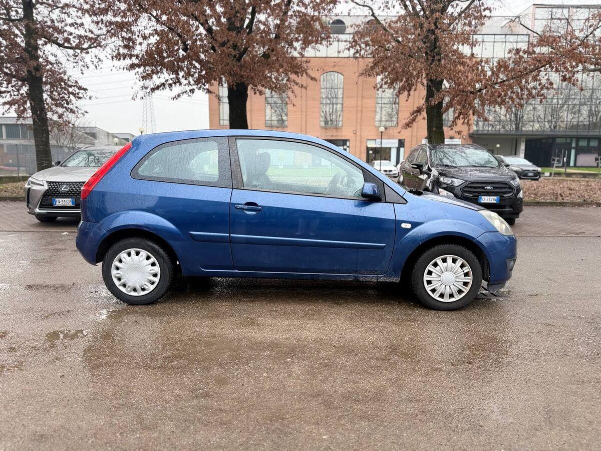 Ford Fiesta 3 Porte 1.2 Ghia 3p