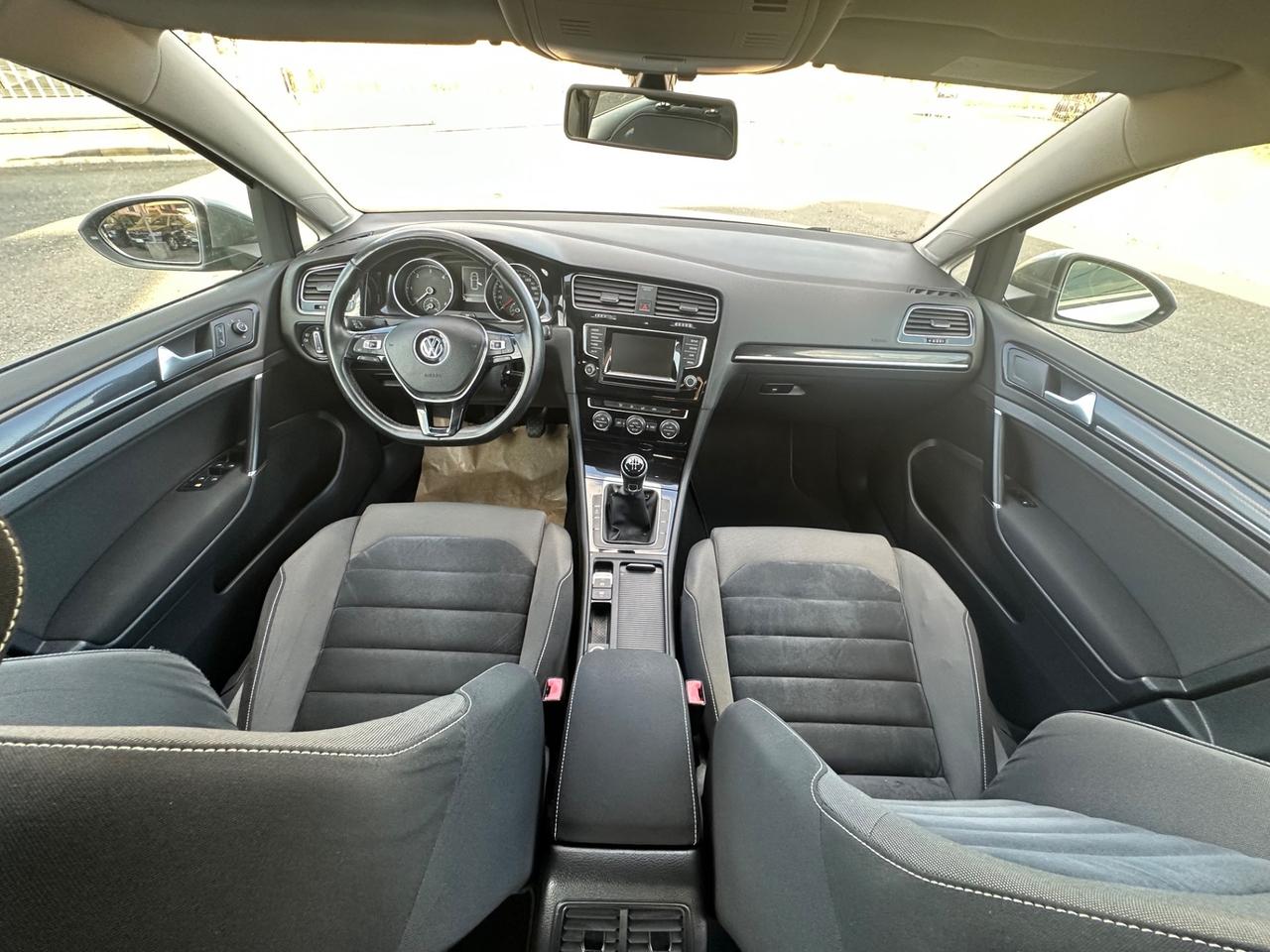 Volkswagen Golf 1.6 TDI 5p. Highline BlueMotion Technology