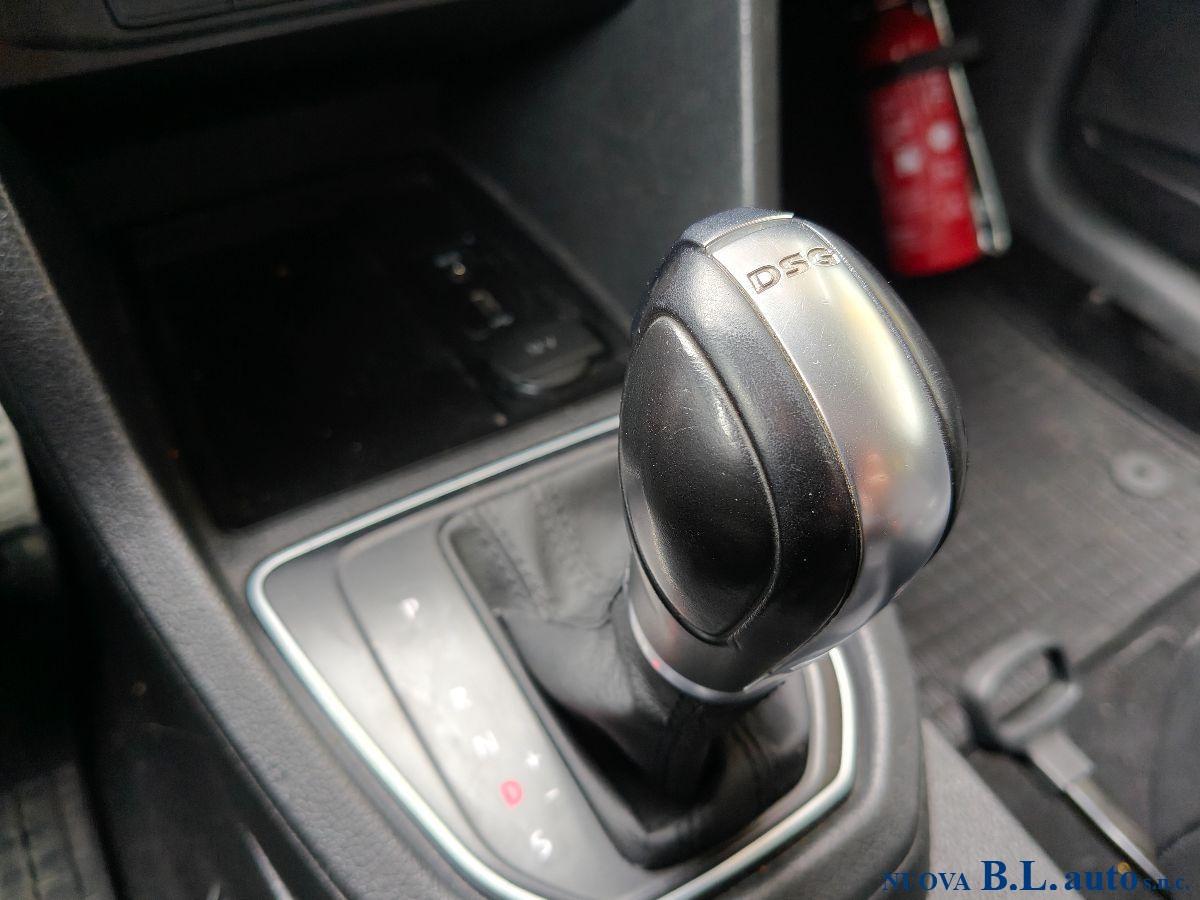 VOLKSWAGEN - Caddy - 1.4 TGI DSG Highline