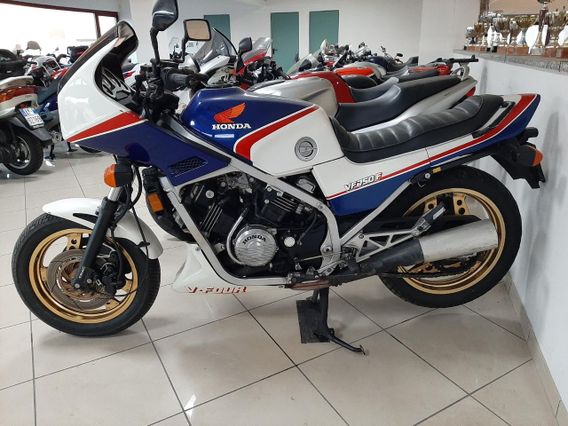 Honda VF 750 F V-Four