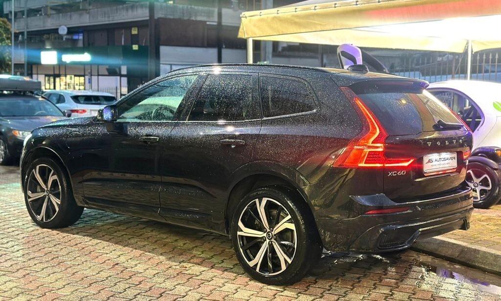 VOLVO XC60 T6 PLUG-IN AWD AUTO RECHARGE R-DESIGN F
