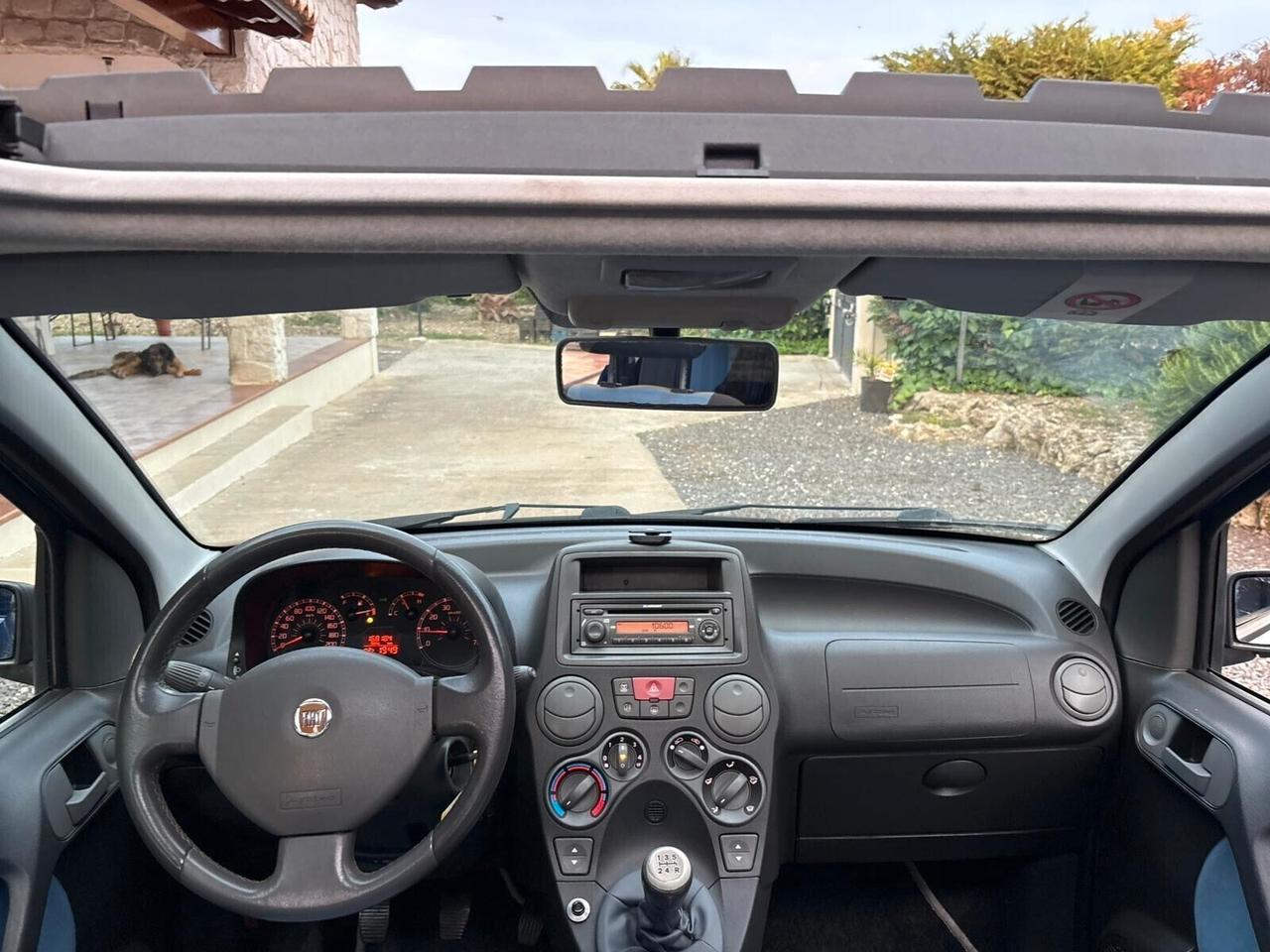 Fiat Panda 1.2 TETTO PANORMAICO GANCIO DI TRAINO